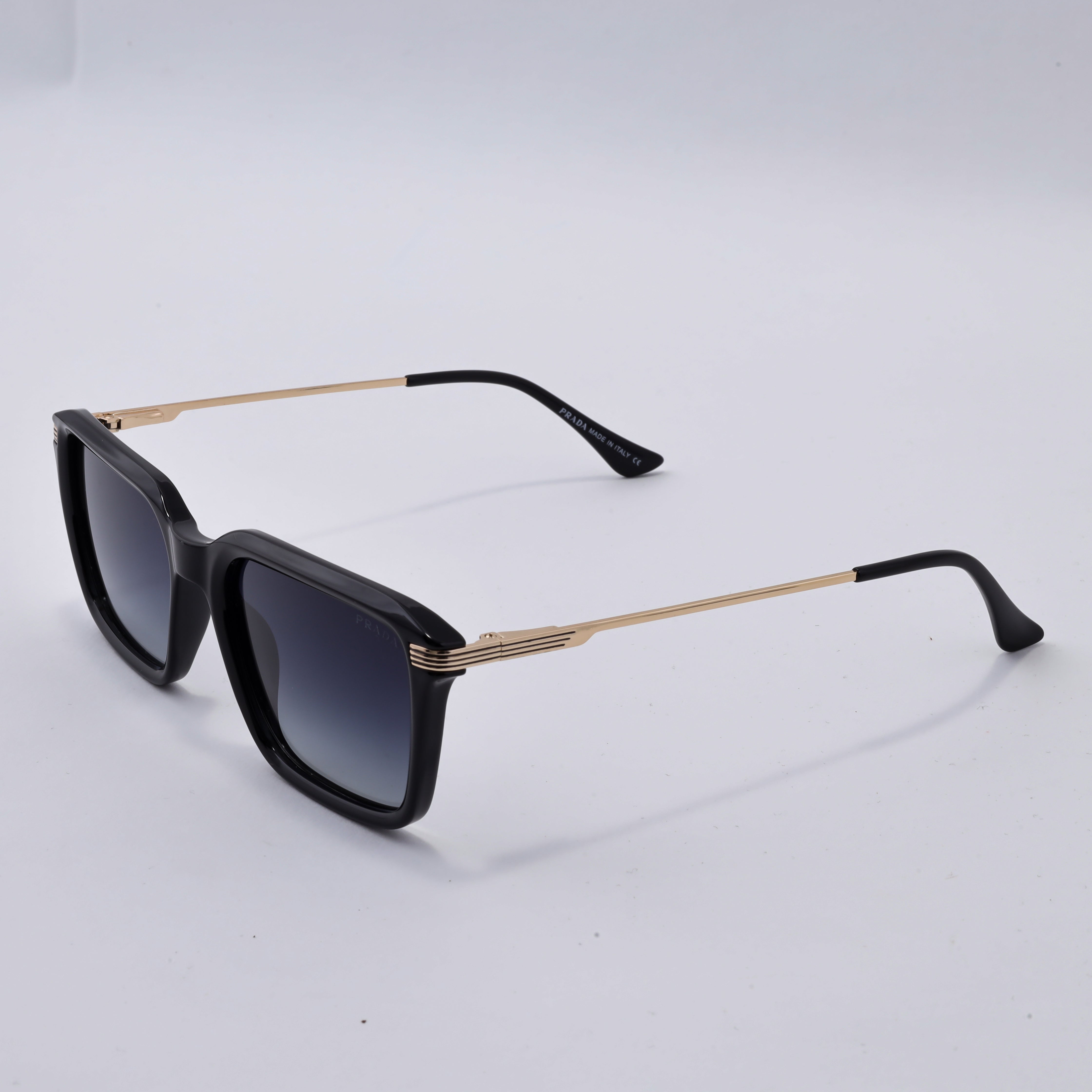 PRADA – RGB Optics